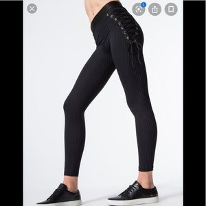Blue Life Fit Tied Up Garter Legging Black XS